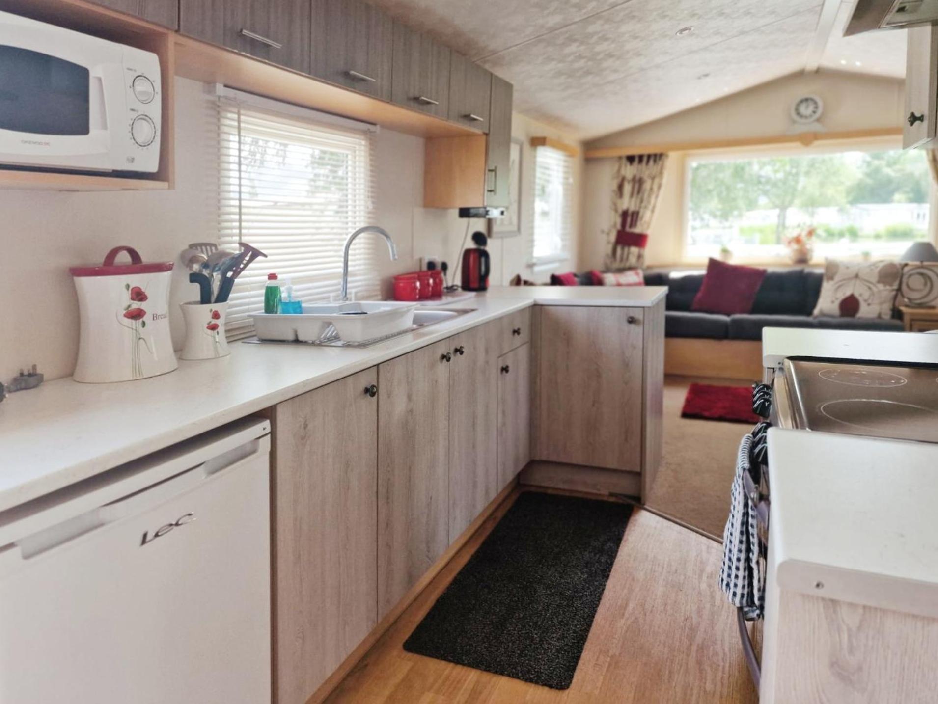 Lakeside Cotswold Holiday Home Cirencester Esterno foto